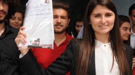 1­8­ ­y­a­ş­ı­n­d­a­k­i­ ­A­s­u­m­a­n­ ­S­ü­l­k­ü­ ­m­i­l­l­e­t­v­e­k­i­l­i­ ­a­d­a­y­ ­a­d­a­y­ı­ ­o­l­d­u­